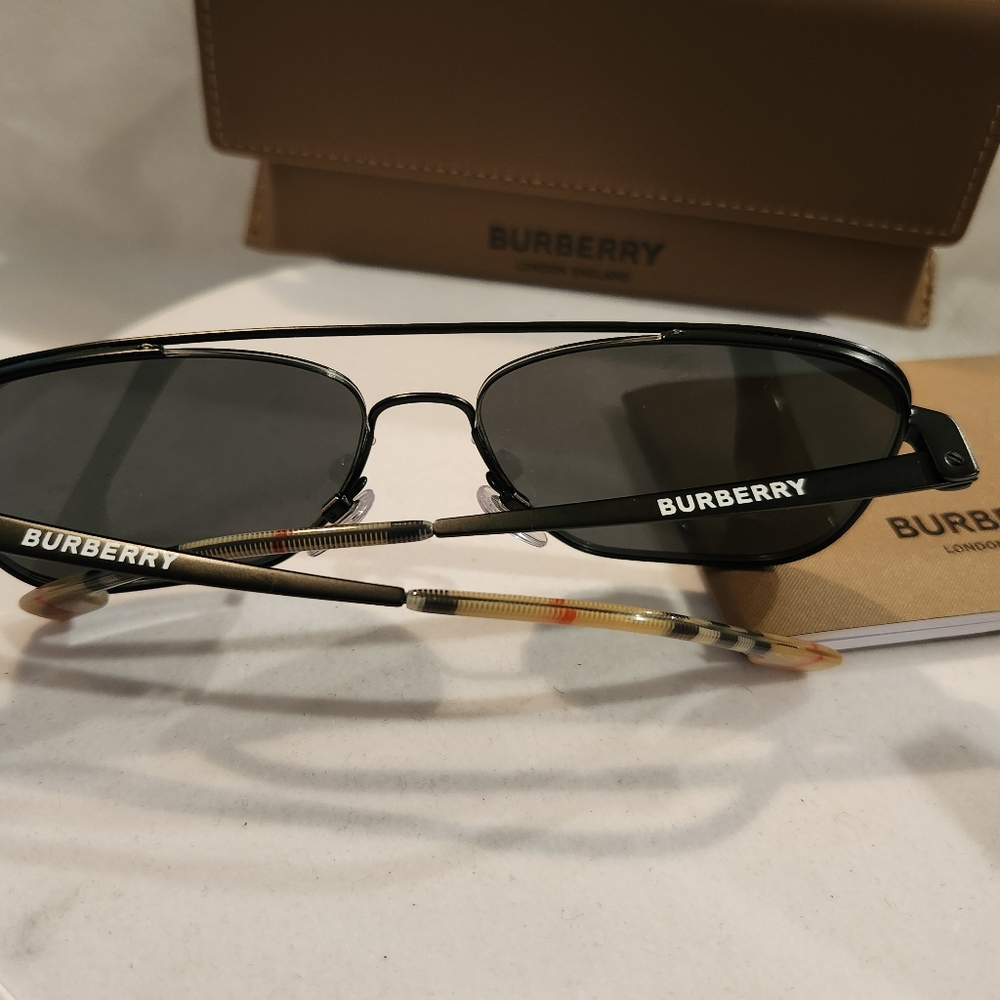 Burberry Men's Falcon BE3112 58mm Pilot Sunglasses in Matte Black - Picture 3 of 7